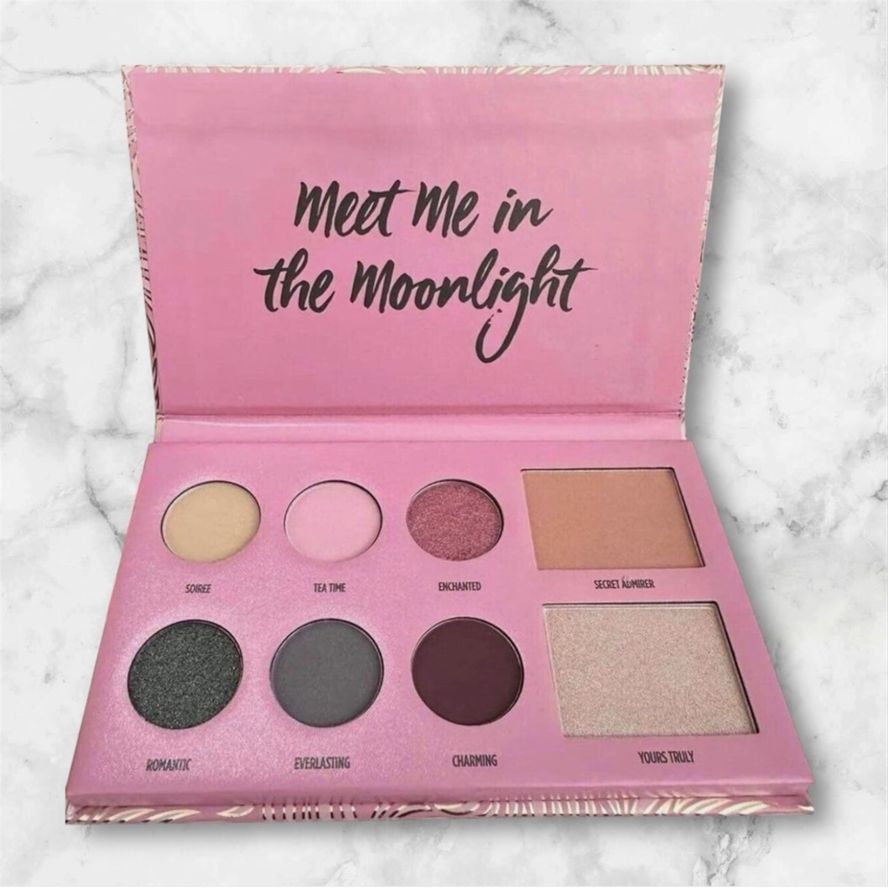 Ulta Beauty: Meet Me in the Moonlight Face & Eye Palette